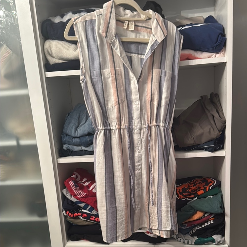Striped Sleeveless Dress 👗